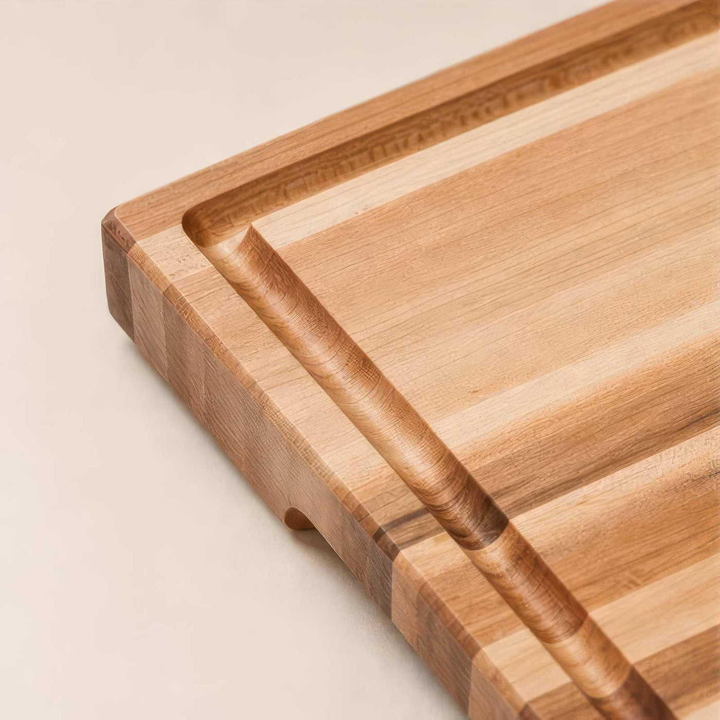 Rosedale maple cutting board detail view for corporate gifting by Write On Wood.