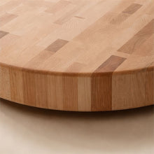 Sherwood luxury cutting board detail view for corporate gifting by Write On Wood.