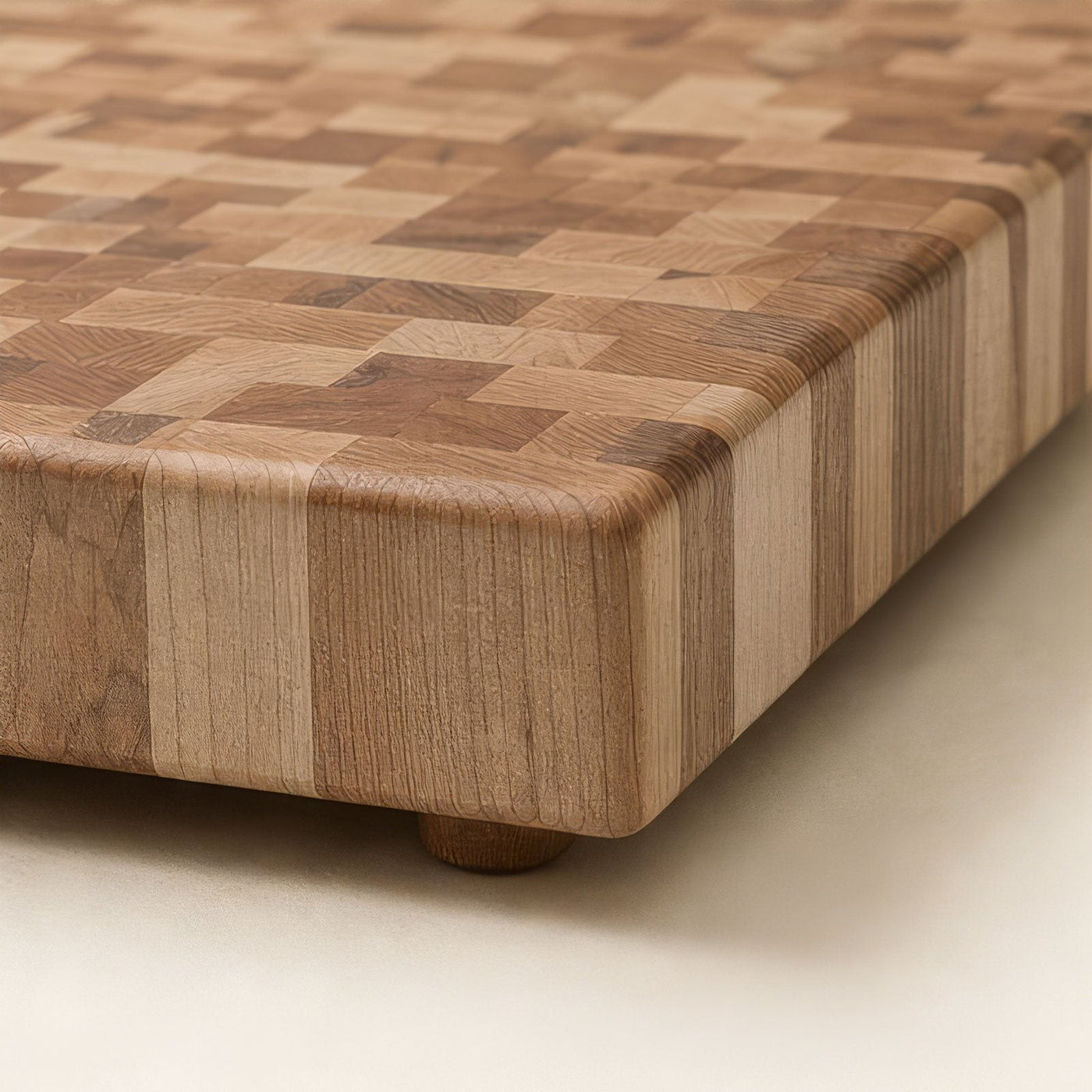 Wychwood luxury cutting board detail view for corporate gifting by Write On Wood.
